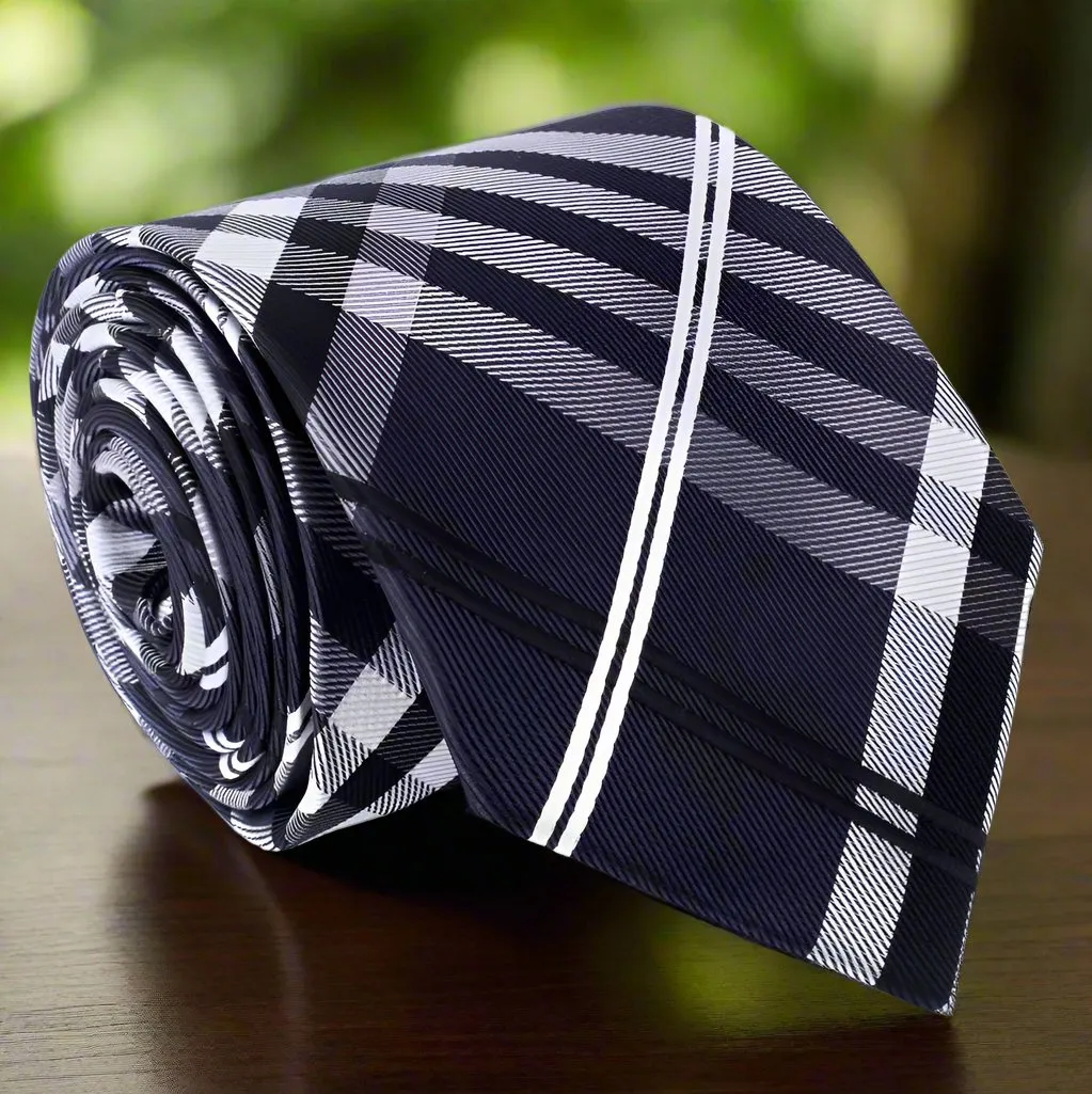 Accomplished Plaid Necktie