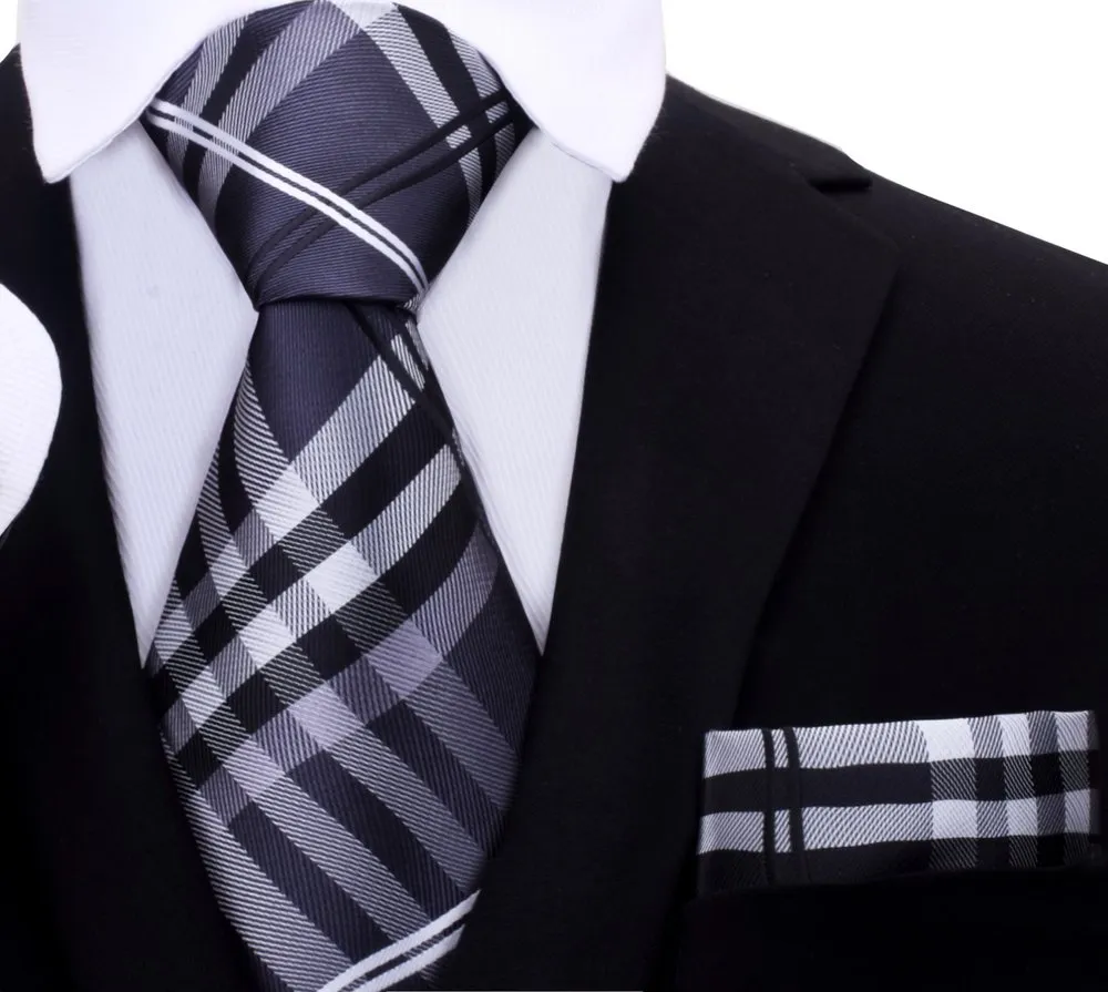 Accomplished Plaid Necktie