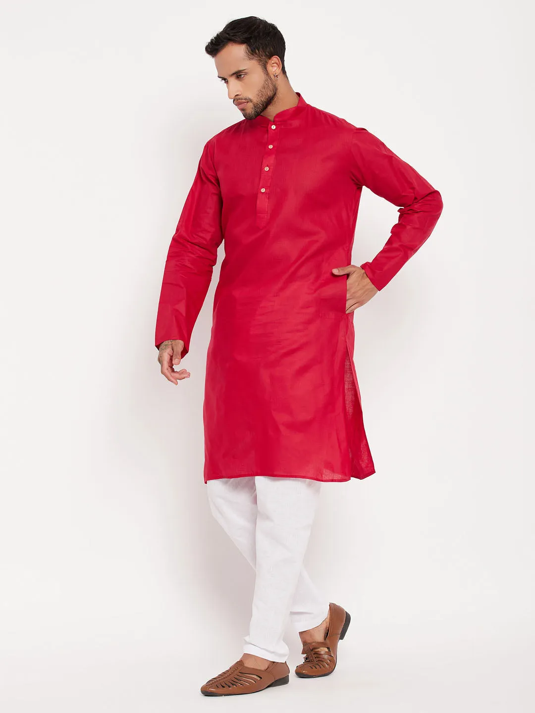 VASTRAMAY Maroon Cotton Kurta And White Pyjama